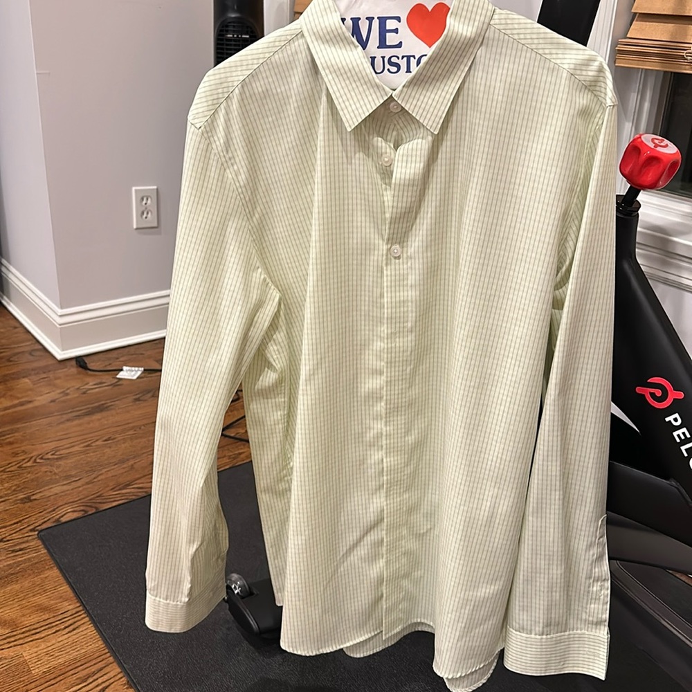 Men’s Calvin Klein Button Down, 100% Cotton